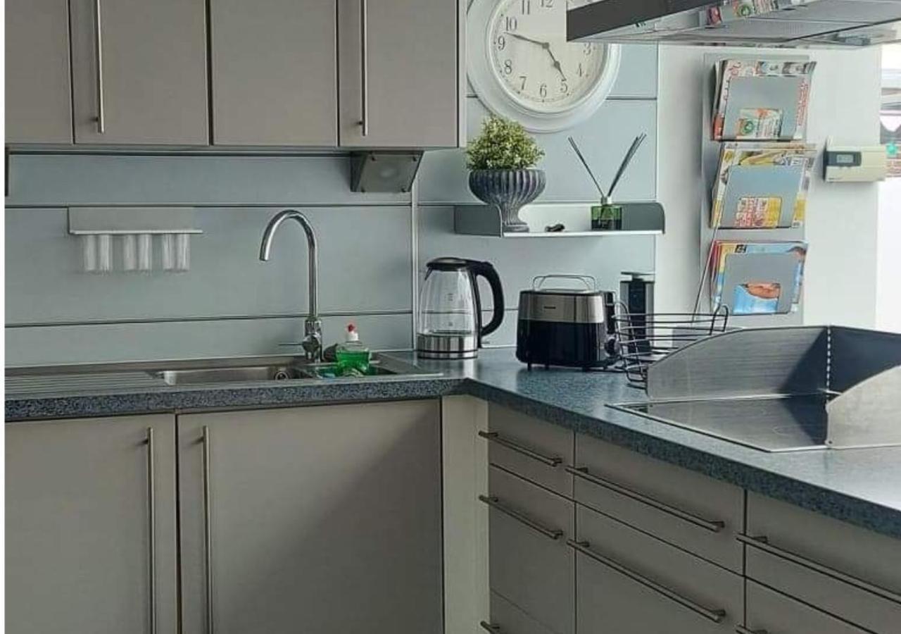 Vakantiewoning - 'T Ouwershuys Opoeteren Extérieur photo